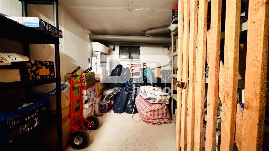 Umfangreich sanierte 4-Zimmerwohnung im EG mit Balkon in hervorragender Wohnlage - Kellerraum